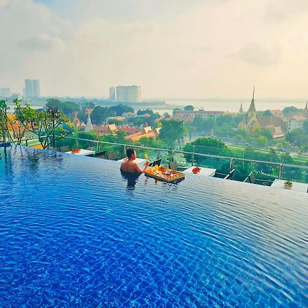 Le Botum Hotel Phnom Penh Eksteriør billede