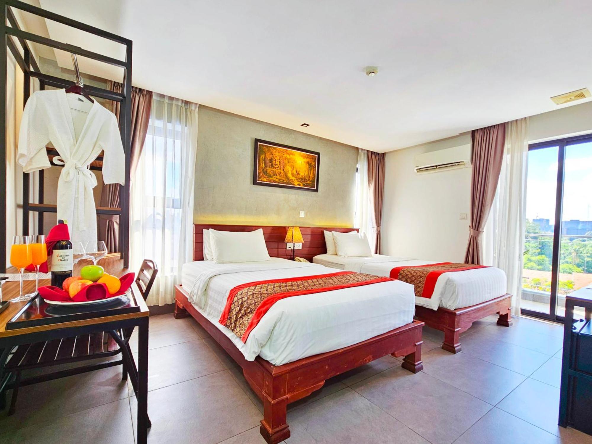 Le Botum Hotel Phnom Penh Eksteriør billede