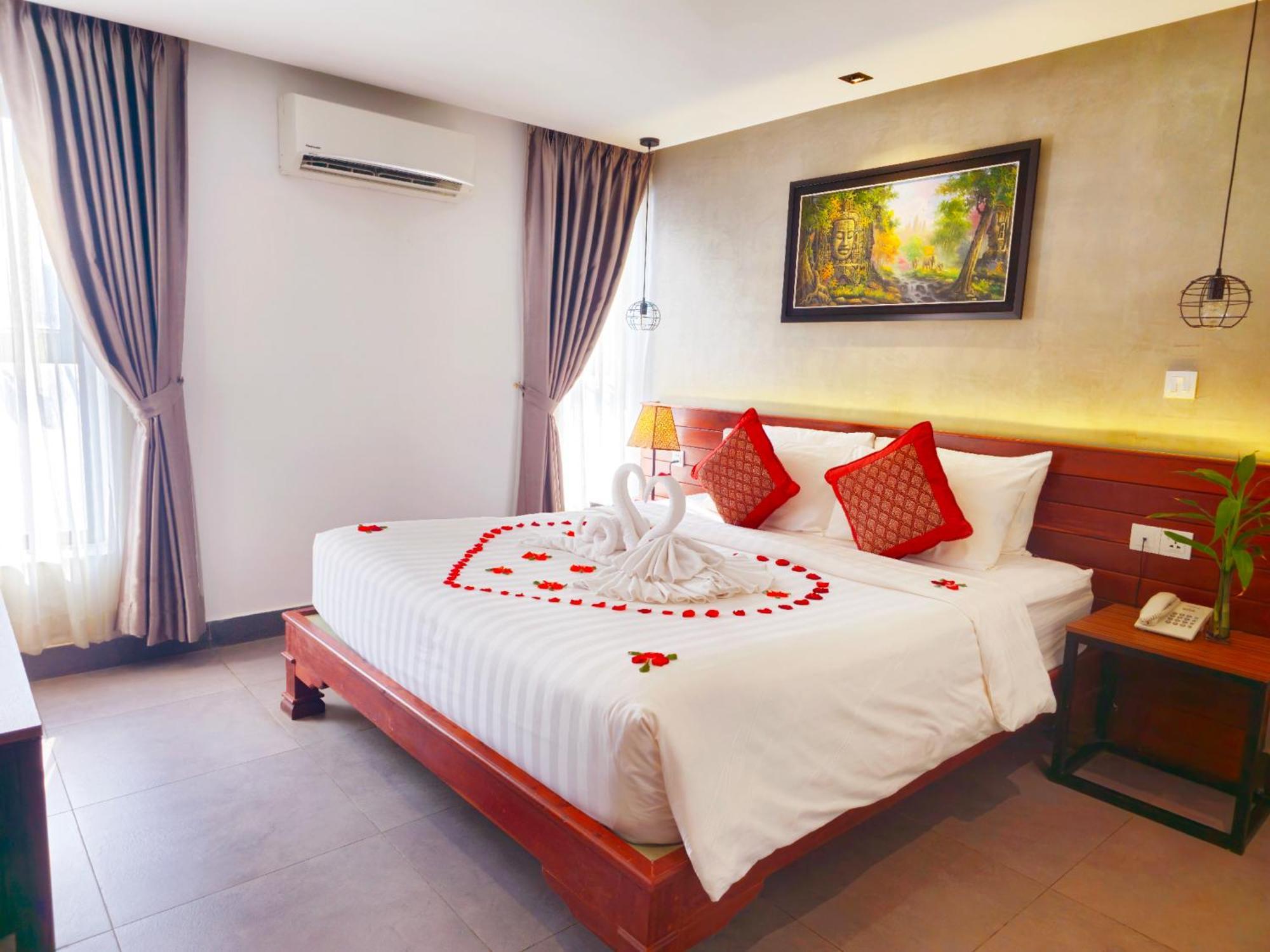Le Botum Hotel Phnom Penh Eksteriør billede