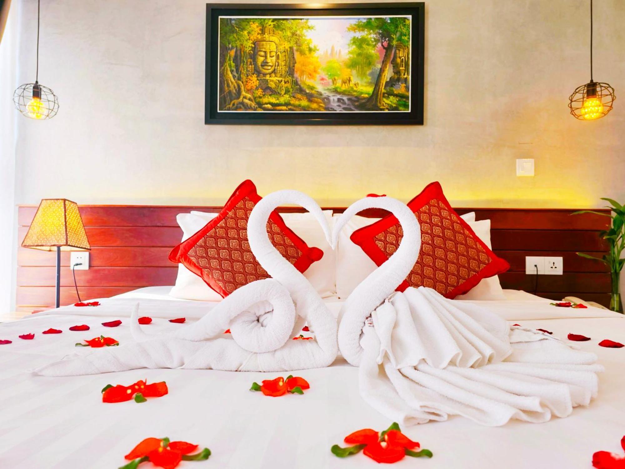 Le Botum Hotel Phnom Penh Eksteriør billede