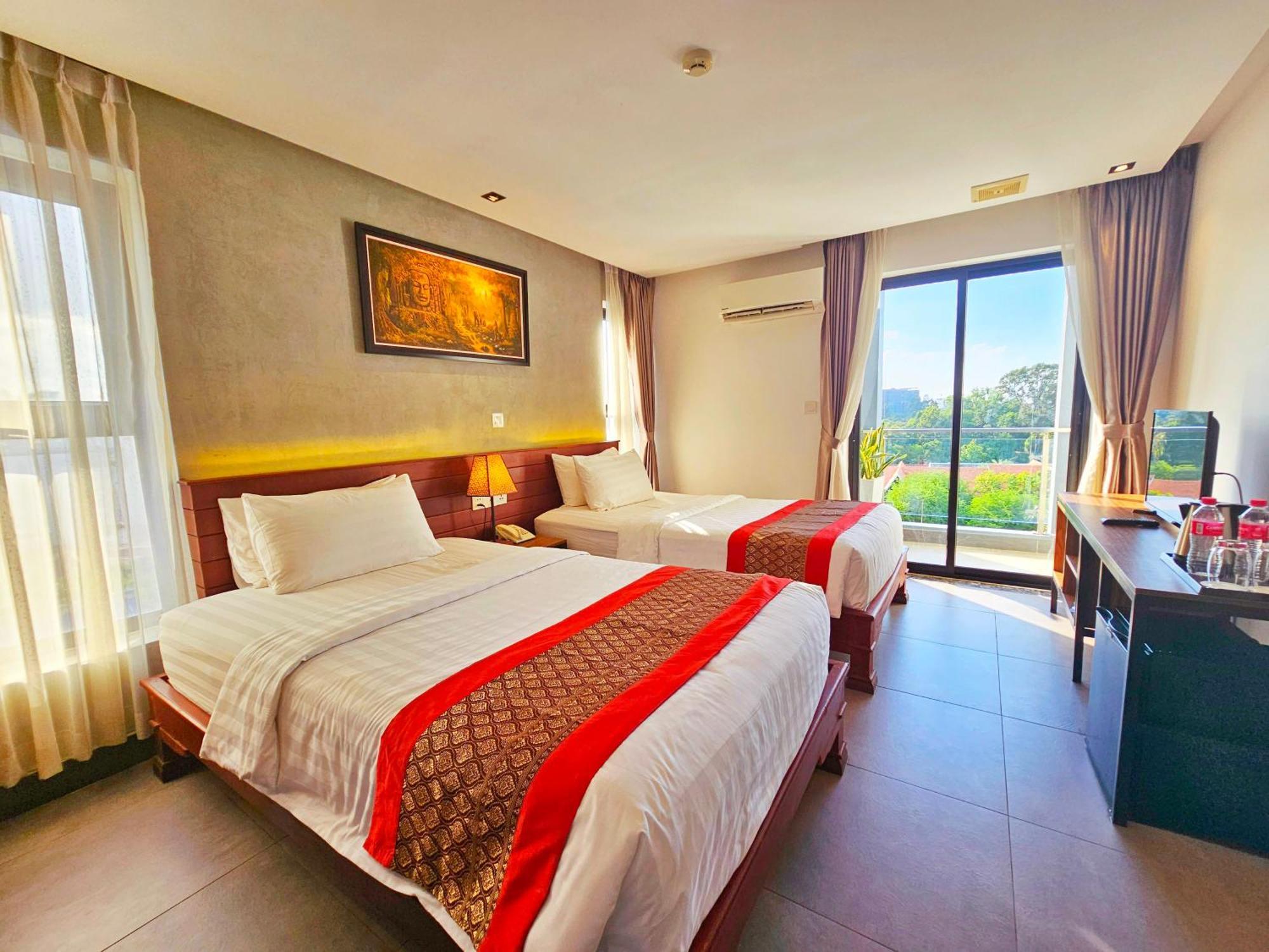 Le Botum Hotel Phnom Penh Eksteriør billede