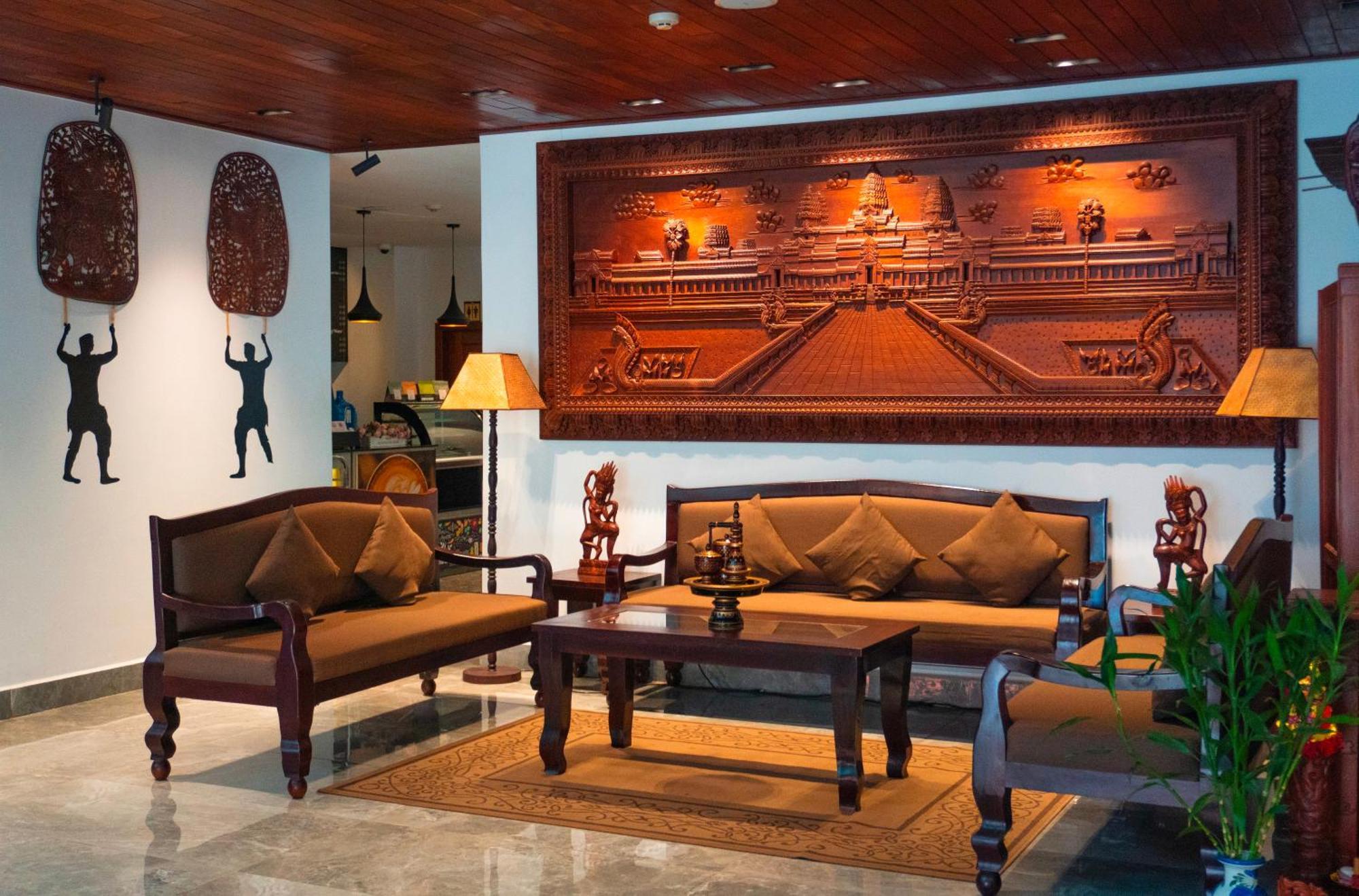 Le Botum Hotel Phnom Penh Eksteriør billede